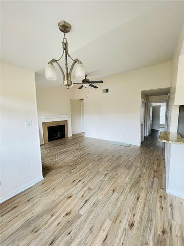 2106 Horizon Trail 3721, Arlington, TX 76011