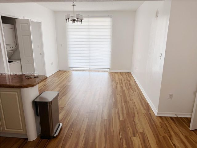 3500 Coral Way 907, Miami, FL 33145