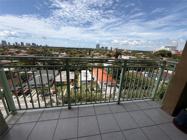 3500 Coral Way 907, Miami, FL 33145