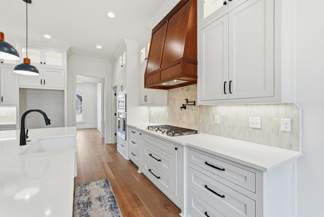 1650 Dolphin Drive, Conway, AR 72034