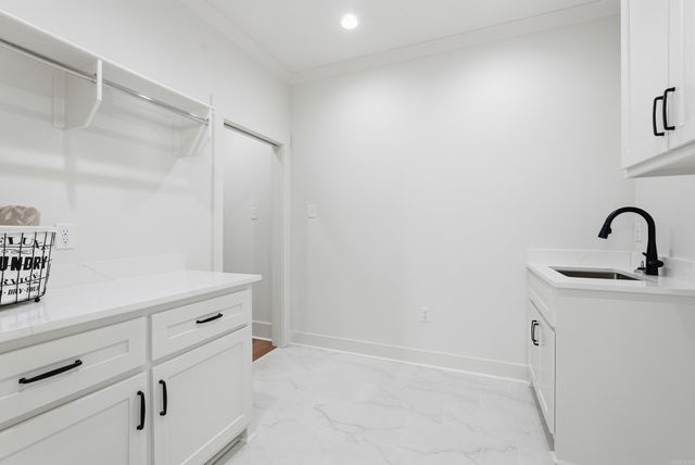 1650 Dolphin Drive, Conway, AR 72034