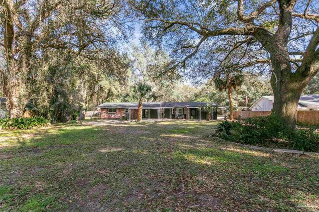 6441 Aspen Ave, Milton, FL 32570