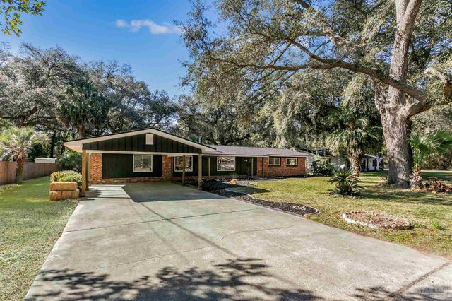 6441 Aspen Ave, Milton, FL 32570