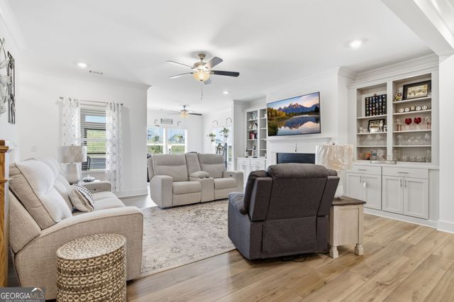 2811 Freshwater Court, Gainesville, GA 30507