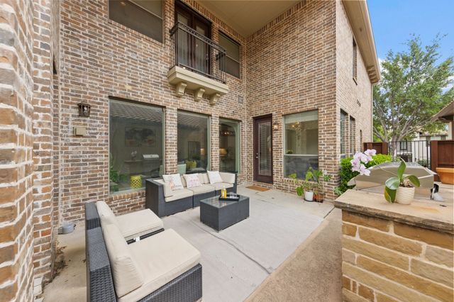 7011 Nueces Drive, Irving, TX 75039