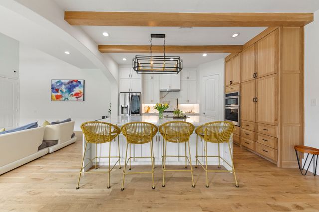 7011 Nueces Drive, Irving, TX 75039