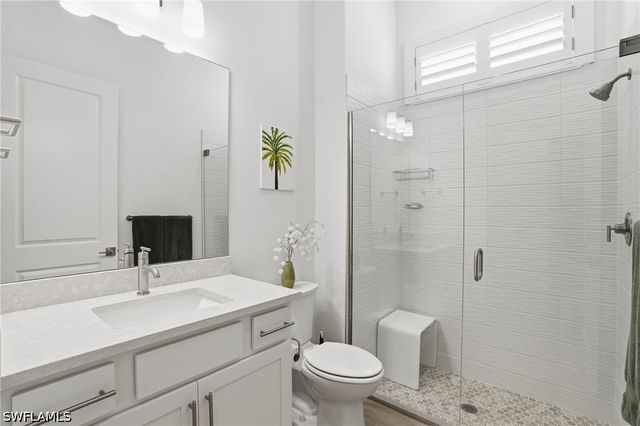 1821 Verada CT, Naples, FL 34120