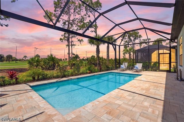 1821 Verada CT, Naples, FL 34120