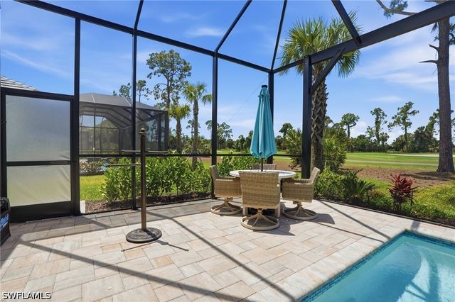 1821 Verada CT, Naples, FL 34120