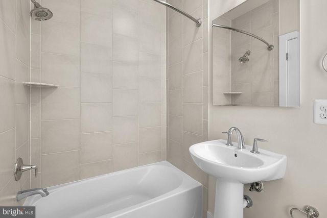 10413 FERNWOOD RD, Bethesda, MD 20817