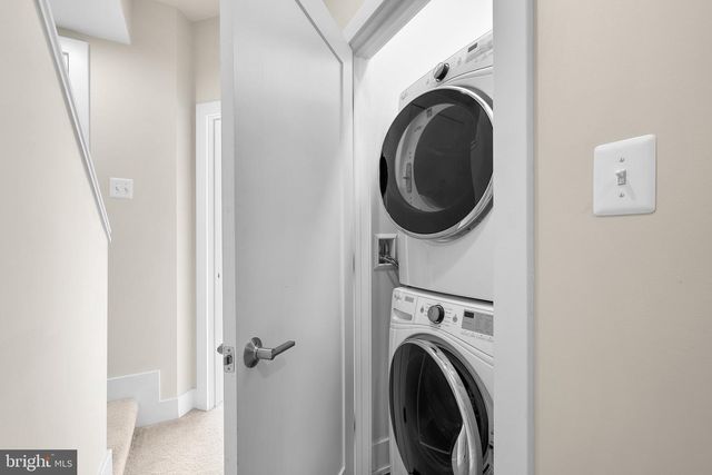 10413 FERNWOOD RD, Bethesda, MD 20817