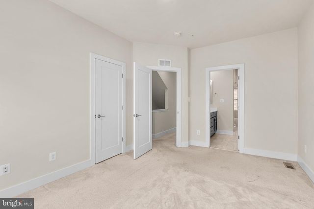 10413 FERNWOOD RD, Bethesda, MD 20817