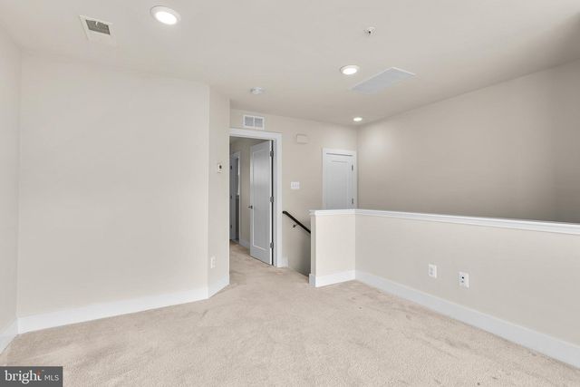 10413 FERNWOOD RD, Bethesda, MD 20817