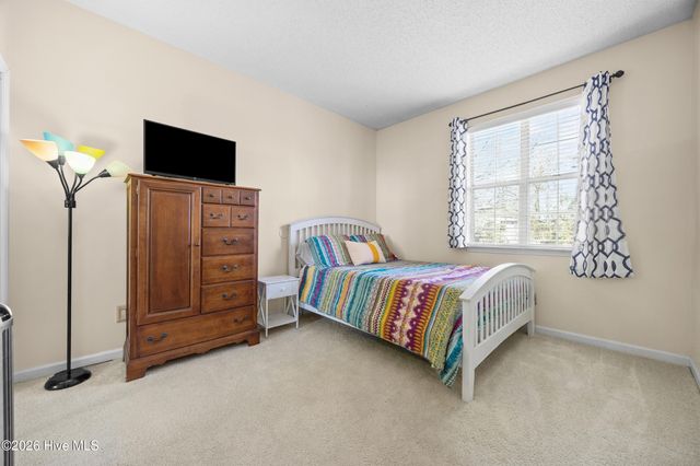 717 Bragg Drive Apt F, Wilmington, NC 28412