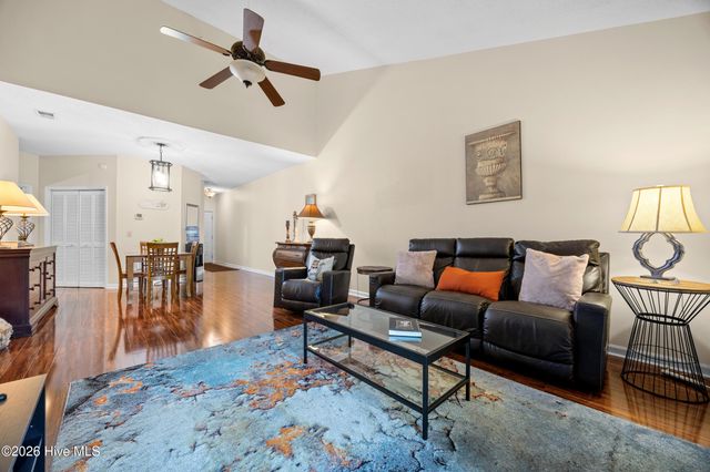 717 Bragg Drive Apt F, Wilmington, NC 28412