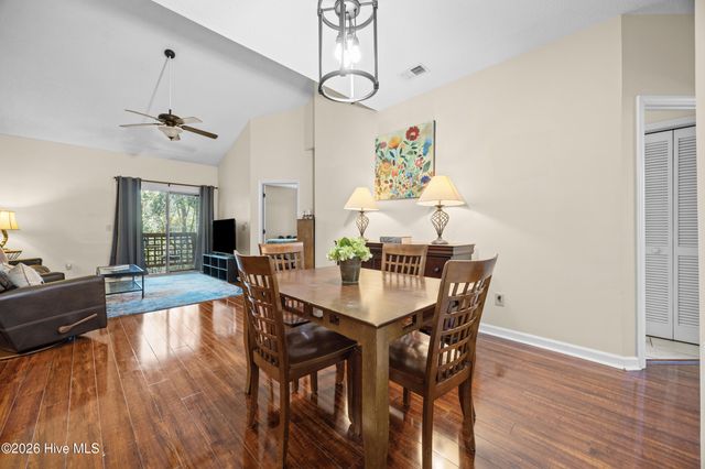 717 Bragg Drive Apt F, Wilmington, NC 28412