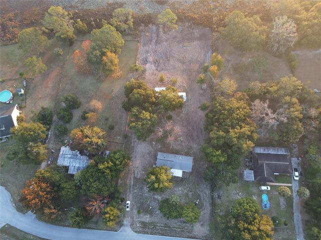 11821 SE 123RD AVENUE, Ocklawaha, FL 32179