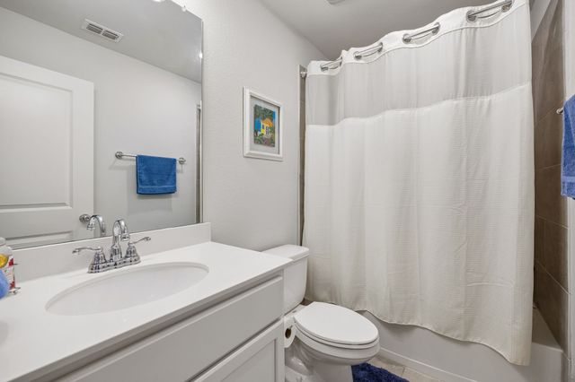 10324 Lakemont Drive, Fort Worth, TX 76131