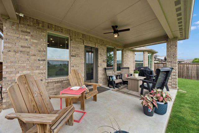 10324 Lakemont Drive, Fort Worth, TX 76131