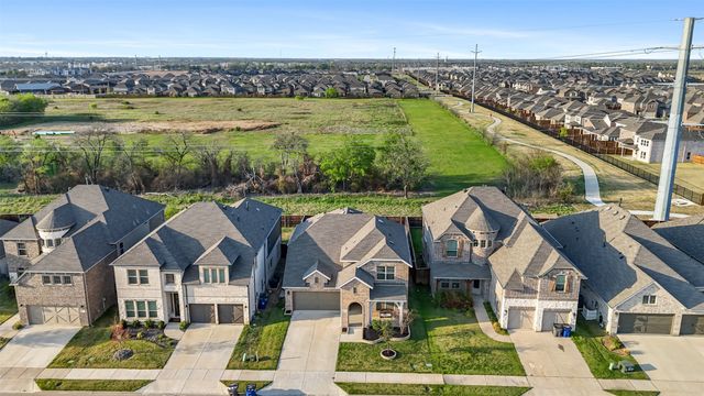 324 Moonvine Drive, Little Elm, TX 75068