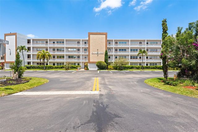 2130 Cambridge F 2130, Deerfield Beach, FL 33442