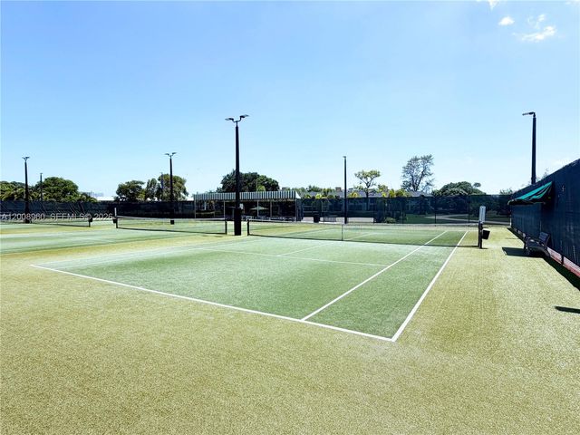 2130 Cambridge F 2130, Deerfield Beach, FL 33442