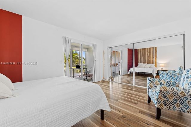 2130 Cambridge F 2130, Deerfield Beach, FL 33442