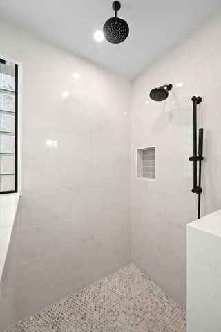 3752 N Fremont Street 2, Chicago, IL 60613