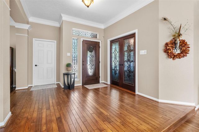 910 Knotty Elmwood Trail, Houston, TX 77062