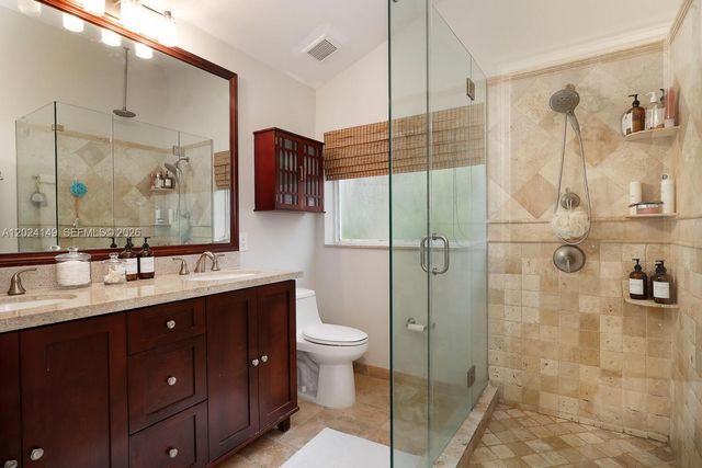 712 Navarre Ave, Coral Gables, FL 33134