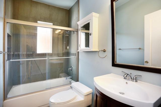 712 Navarre Ave, Coral Gables, FL 33134