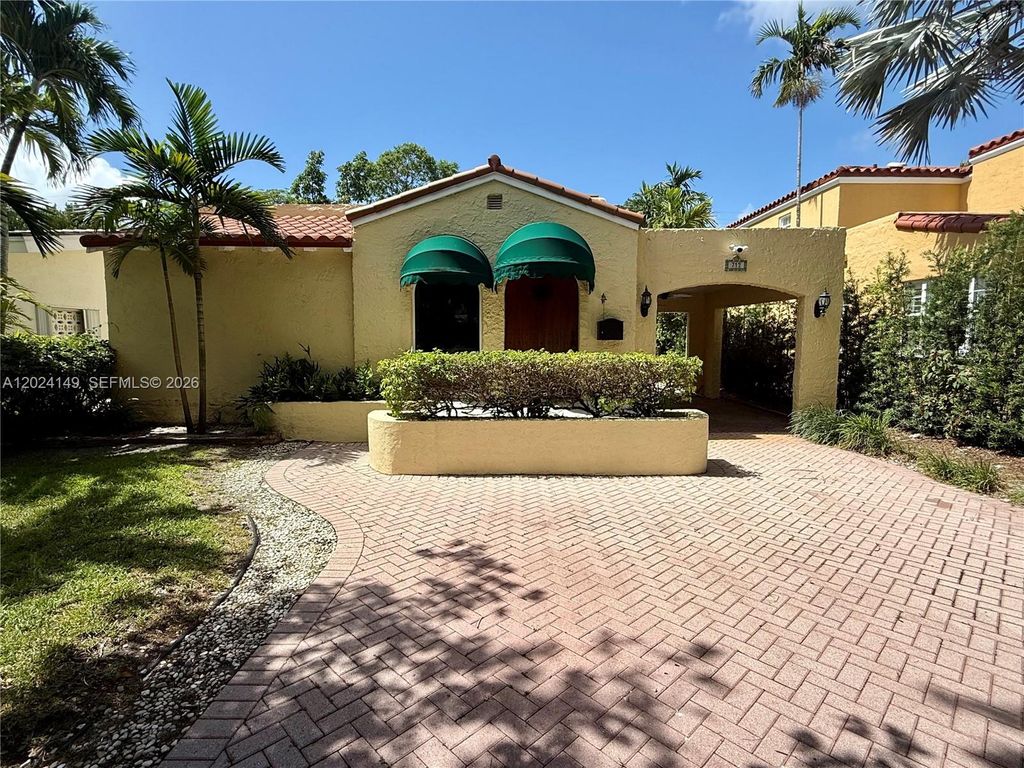 712 Navarre Ave, Coral Gables, FL 33134