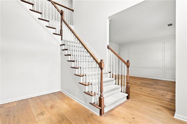 450 Elgaen Court, Roswell, GA 30075