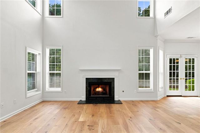 450 Elgaen Court, Roswell, GA 30075