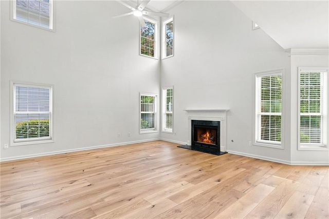 450 Elgaen Court, Roswell, GA 30075