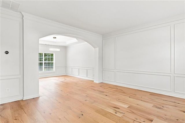 450 Elgaen Court, Roswell, GA 30075
