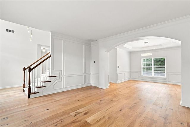 450 Elgaen Court, Roswell, GA 30075