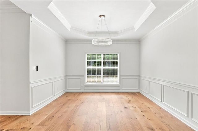 450 Elgaen Court, Roswell, GA 30075