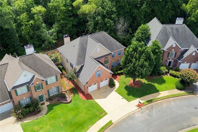 450 Elgaen Court, Roswell, GA 30075