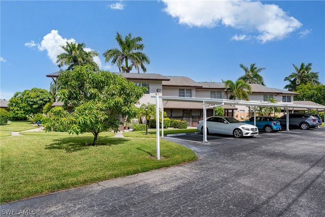 180 Cypress WAY E B212, Naples, FL 34110