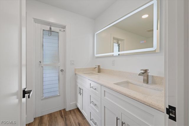 158 Dow LN, North Fort Myers, FL 33917