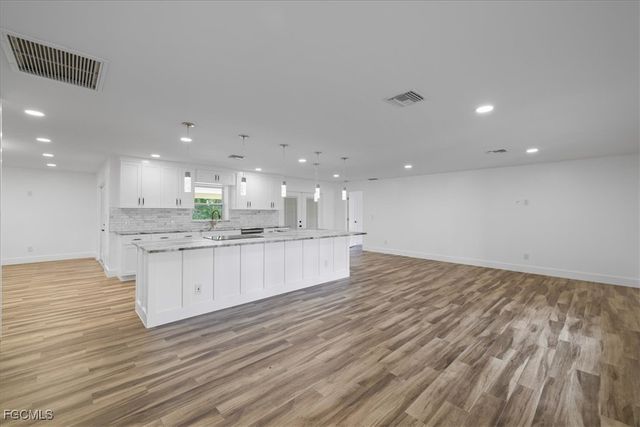 158 Dow LN, North Fort Myers, FL 33917