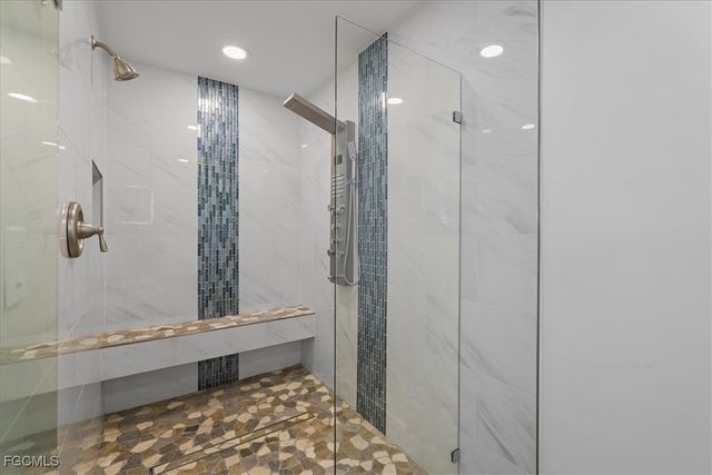 158 Dow LN, North Fort Myers, FL 33917