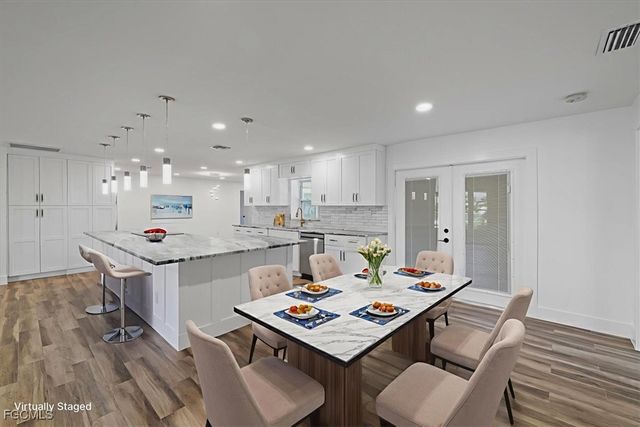 158 Dow LN, North Fort Myers, FL 33917