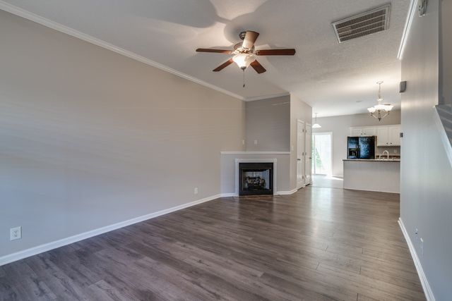 151 Alexander Blvd, Clarksville, TN 37040