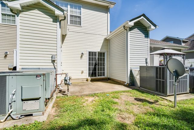 151 Alexander Blvd, Clarksville, TN 37040