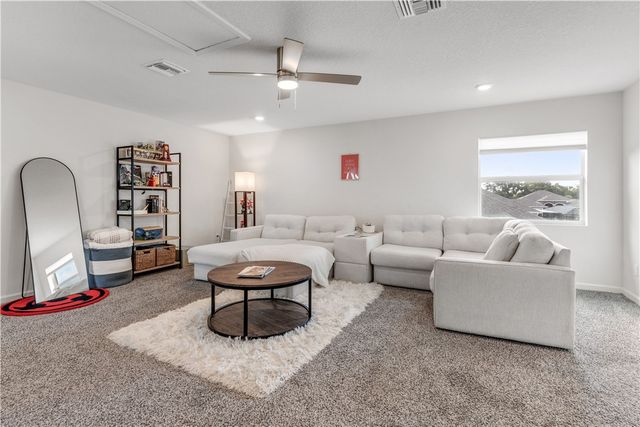 166 52nd Square, Vero Beach, FL 32968