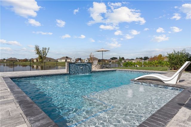 166 52nd Square, Vero Beach, FL 32968