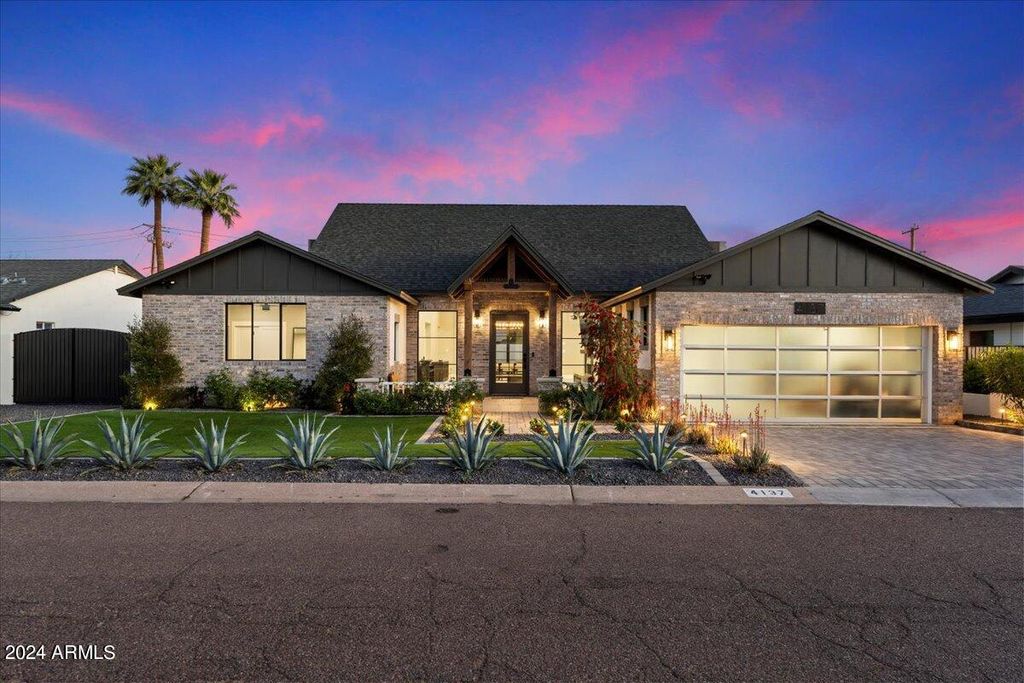 4137 E EARLL Drive, Phoenix, AZ 85018