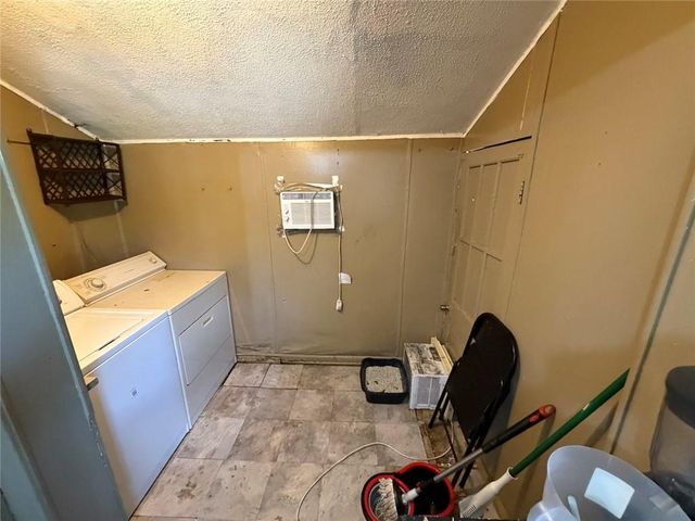 1067 Desota Street, Gainesville, GA 30501